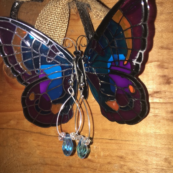 Blue & white Swarovski crystal earrings - Picture 3 of 6